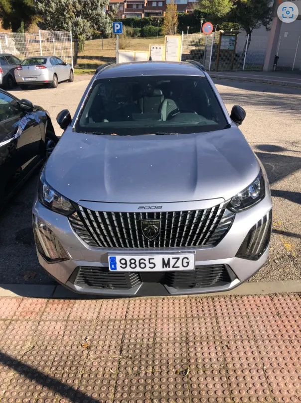 PEUGEOT NUEVO 2008 ALLURE PURE en Madrid