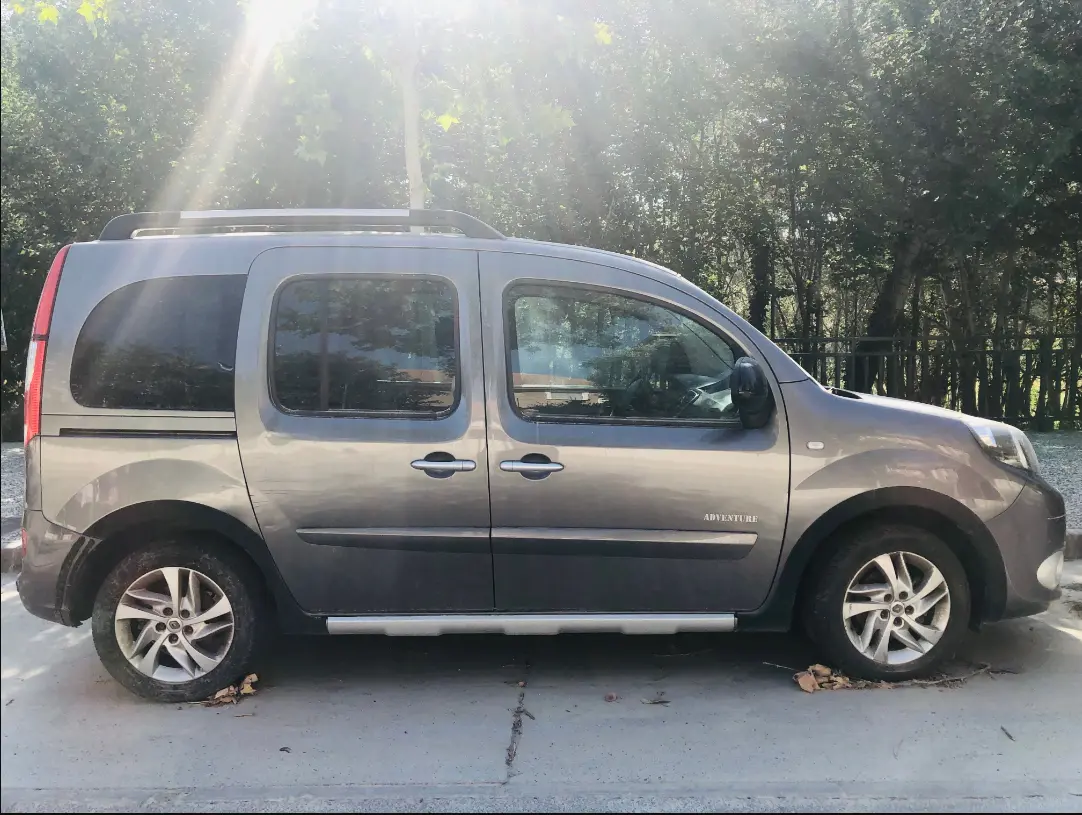 RENAULT KANGOO en Zaragoza