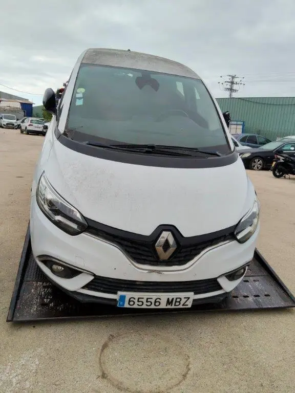 RENAULT SCENIC en Alicante