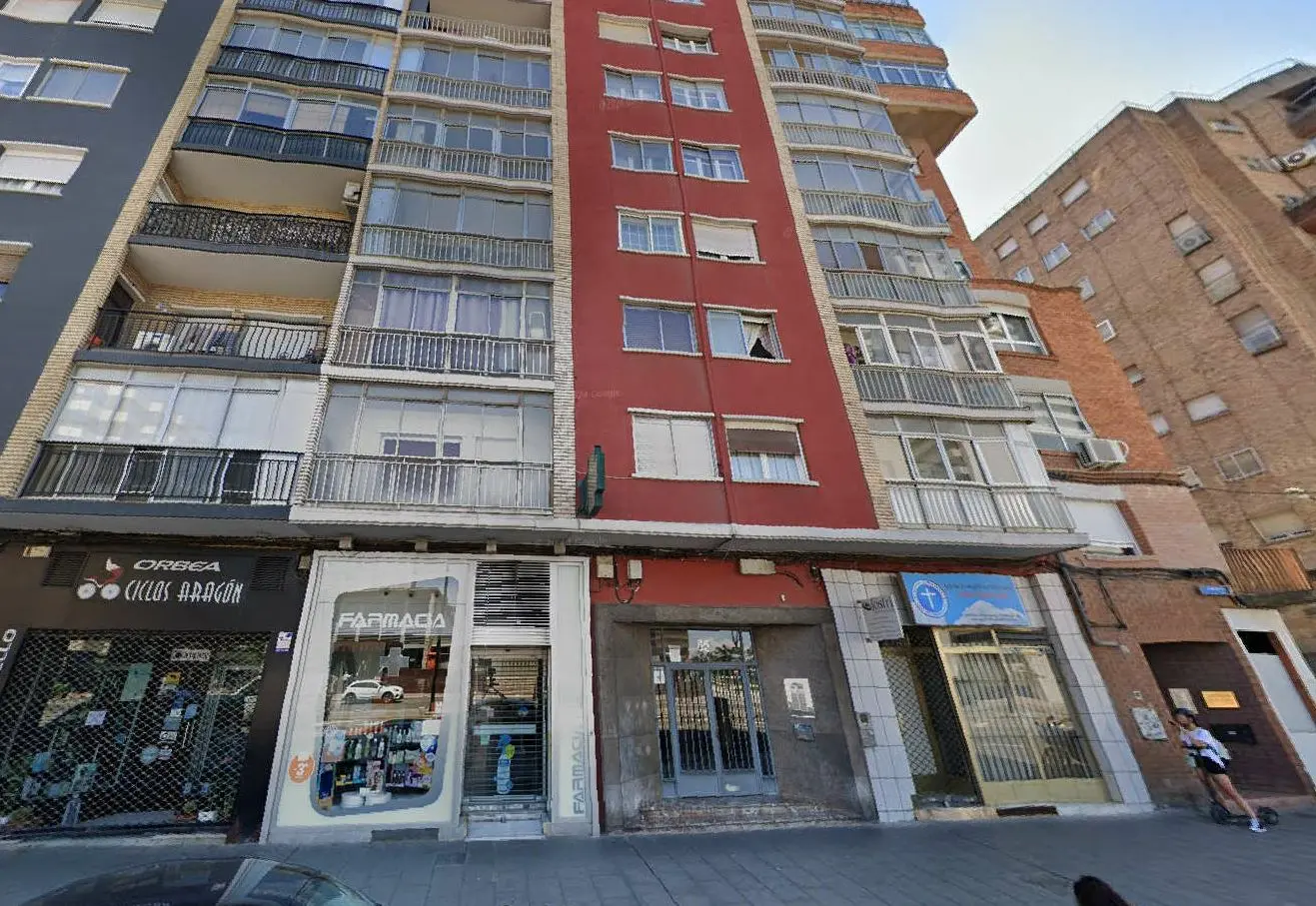 Local en Zaragoza