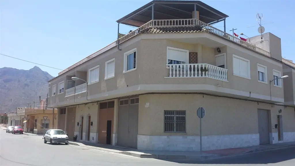 Vivienda en Cox