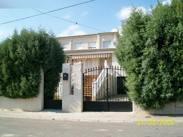 Vivienda en Cebolla
