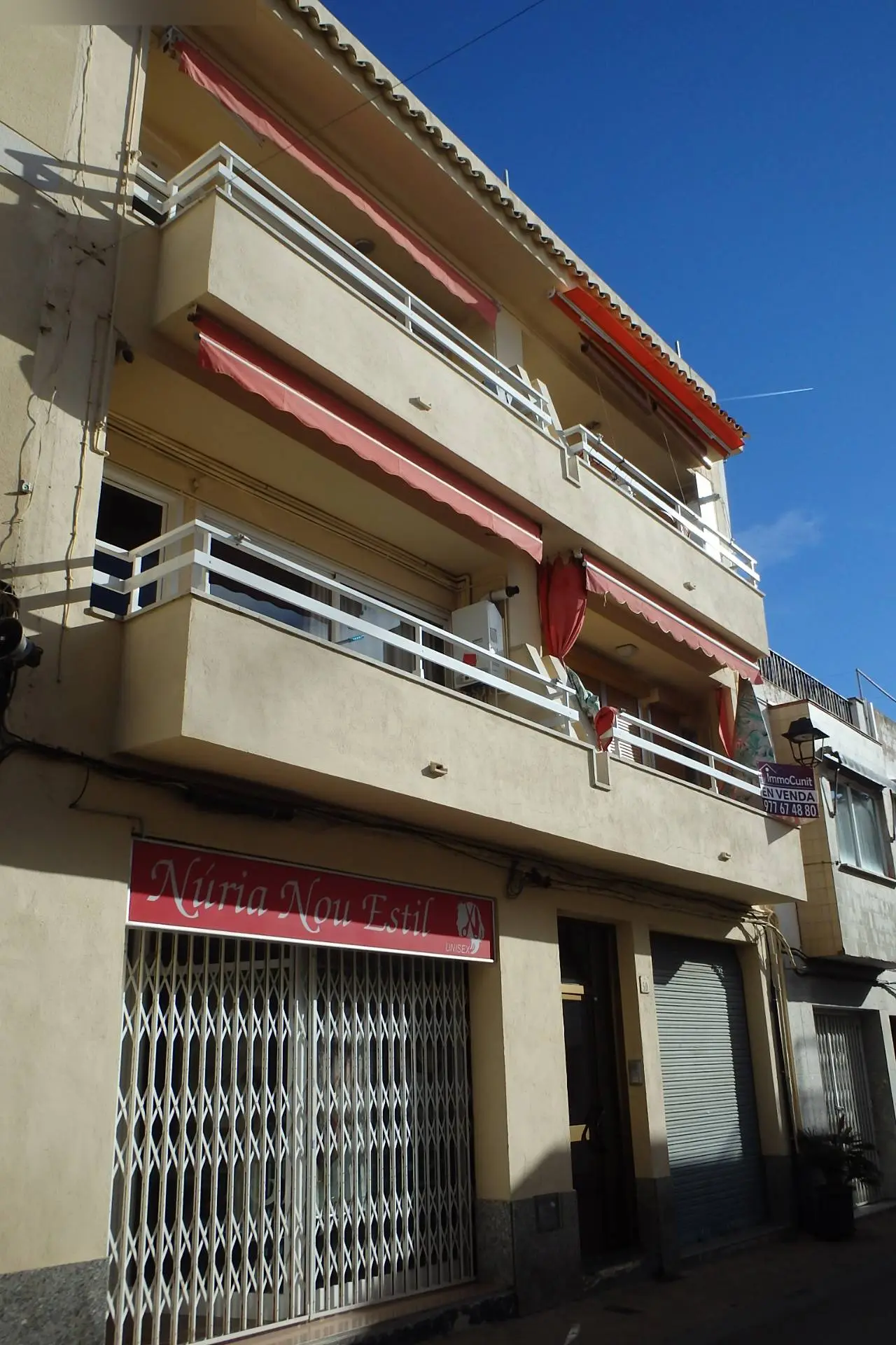 Local en Cunit