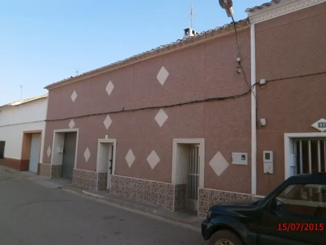 Vivienda en Casas de Fernando Alonso