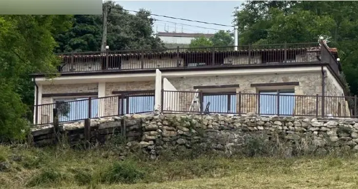 Vivienda en Voto
