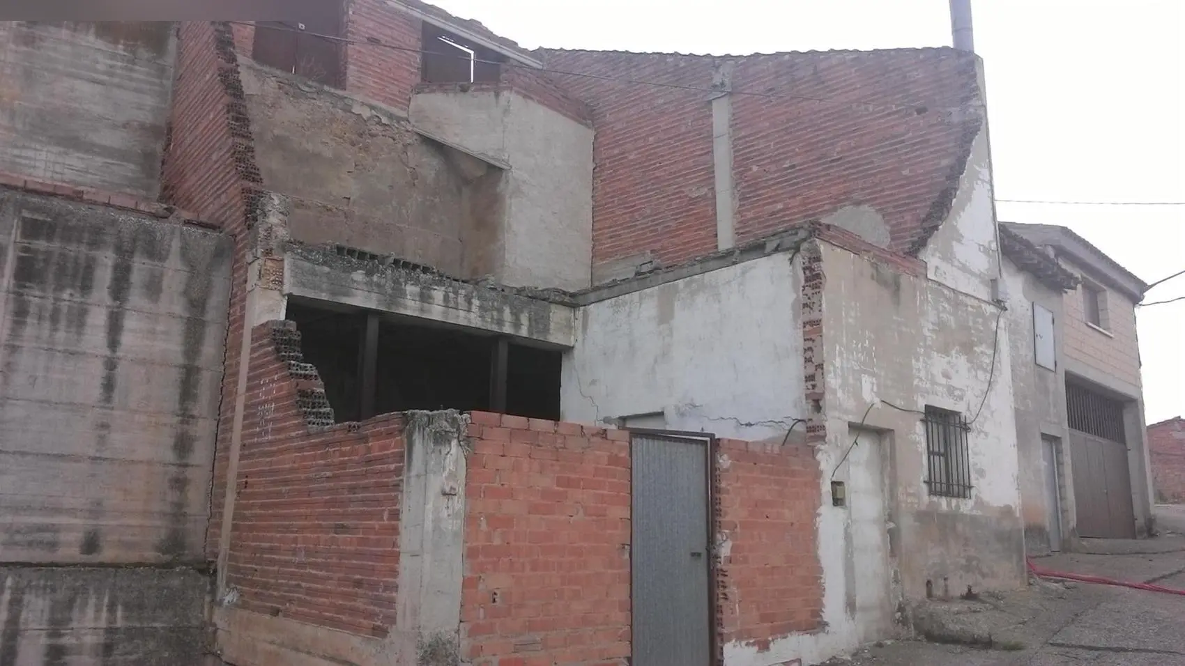 Vivienda en Entrena