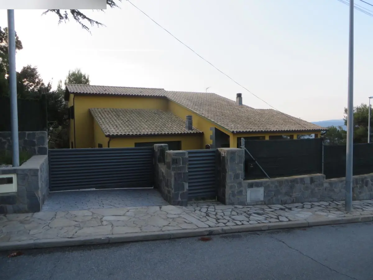 Vivienda en Seva
