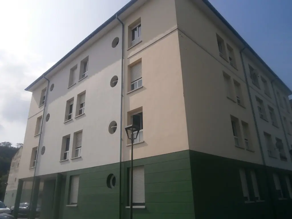Vivienda en Parres