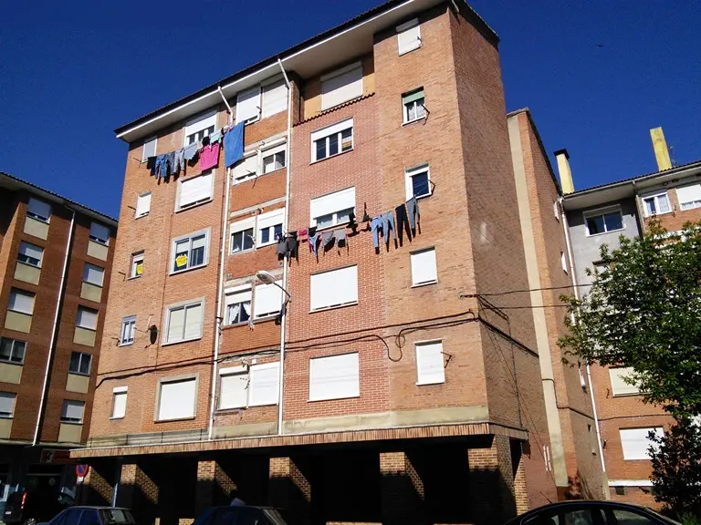 Vivienda en Guardo
