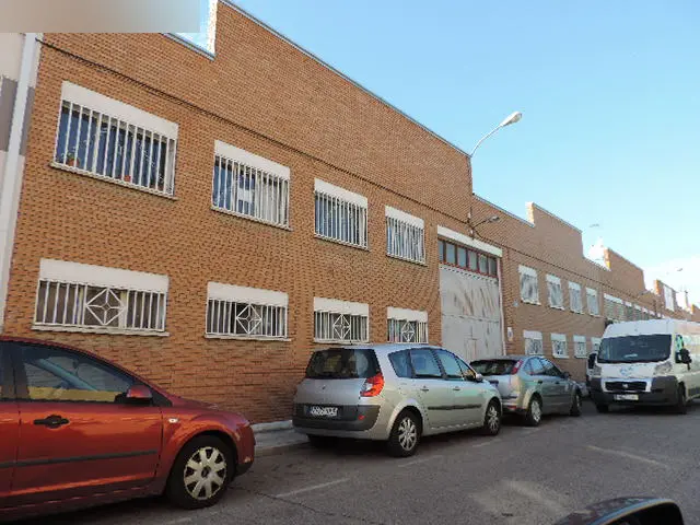 Nave en Arganda del Rey