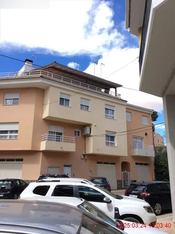 Vivienda en Requena