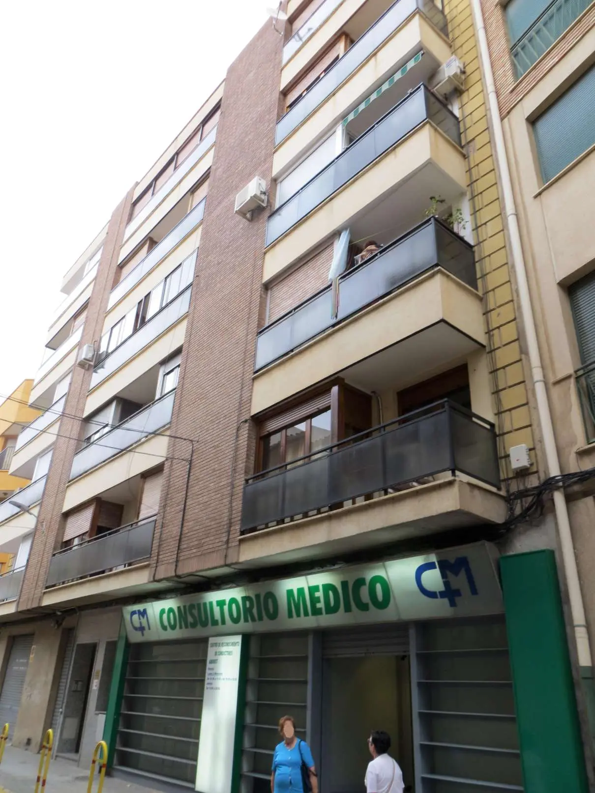 Local en Almansa