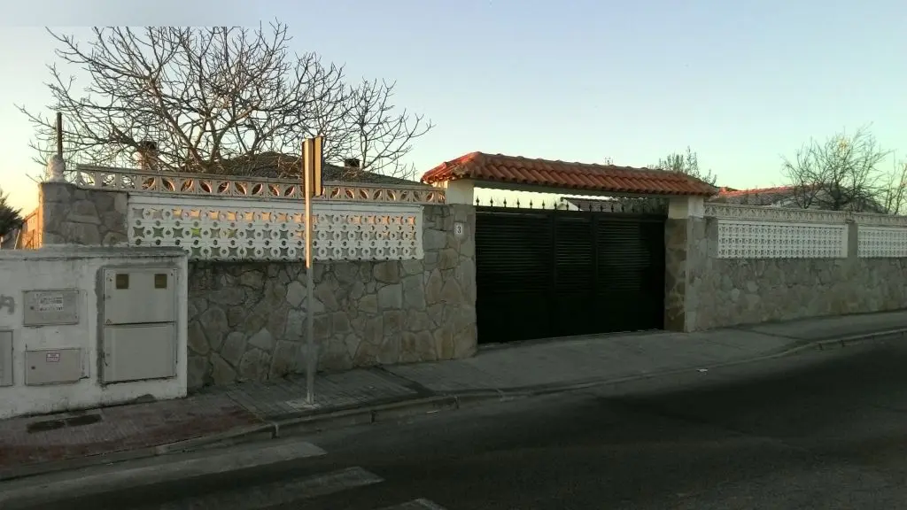 Vivienda en Camarma de Esteruelas