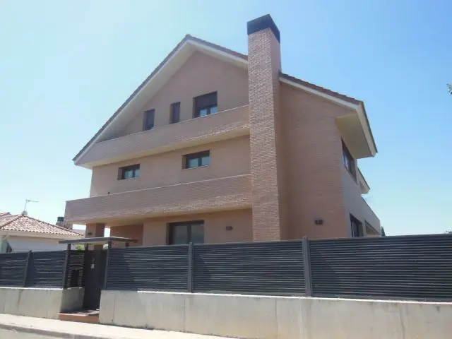 Vivienda en Valdetorres de Jarama