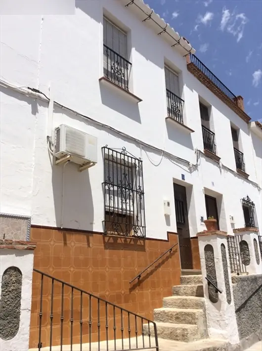 Vivienda en Álora