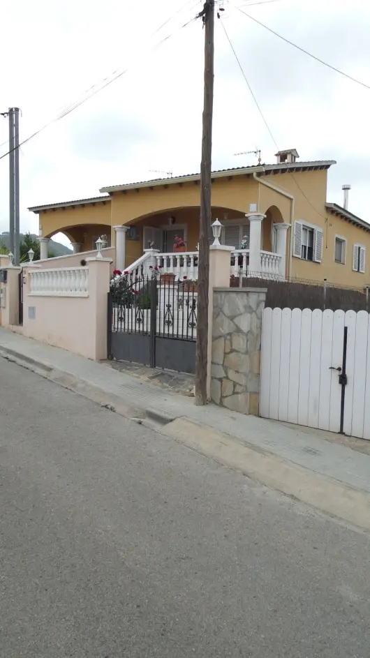 Vivienda en Santa Oliva