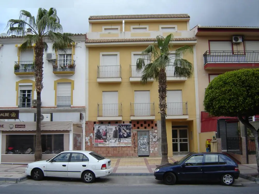 Local en Alhaurín de la Torre