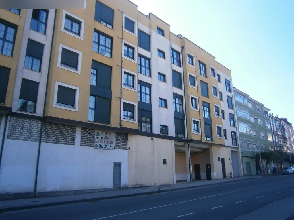 Garaje en Castrillón