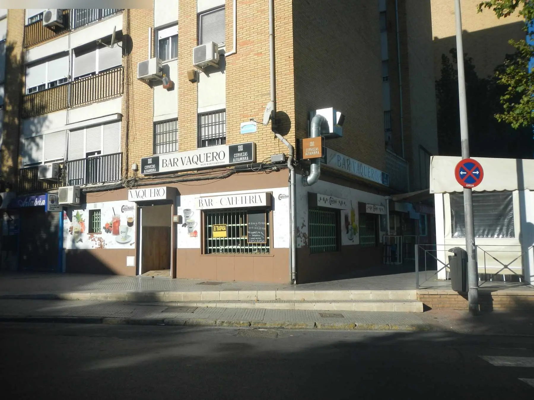 Local en Huelva