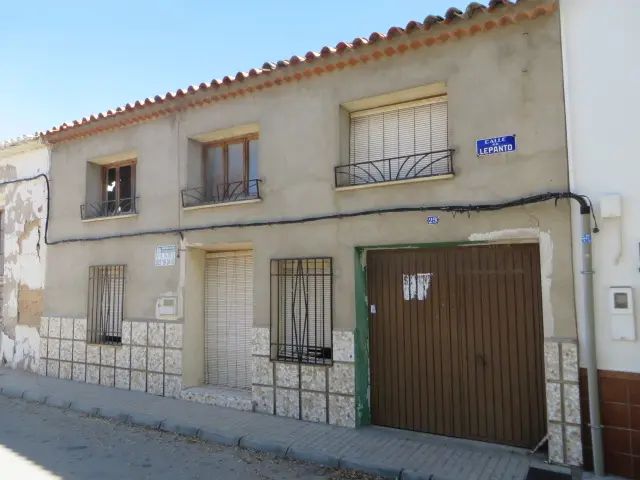 Vivienda en La Puebla de Almoradiel