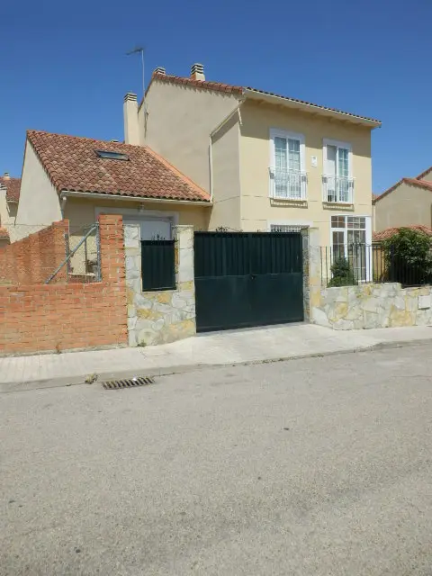 Vivienda en Torres de la Alameda