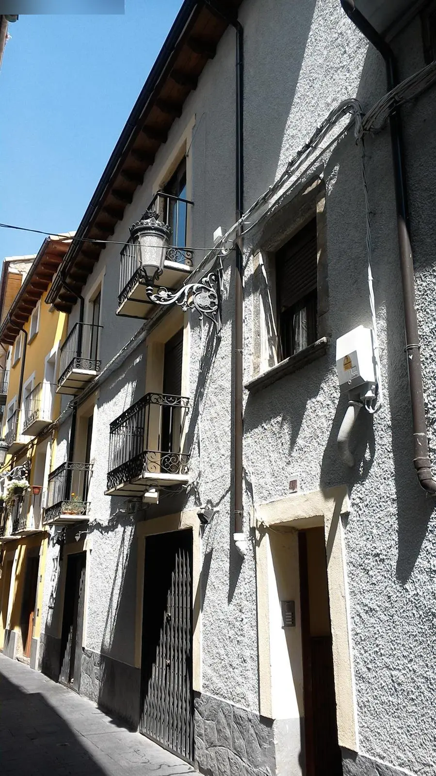 Local en Jaca