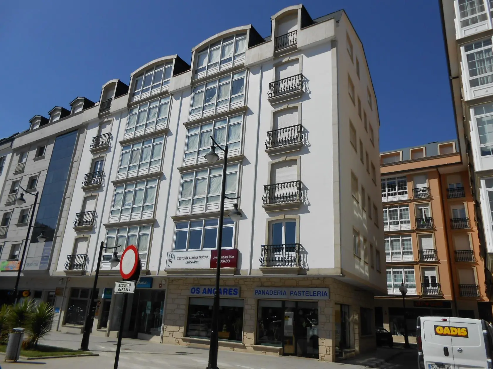 Vivienda en Cee