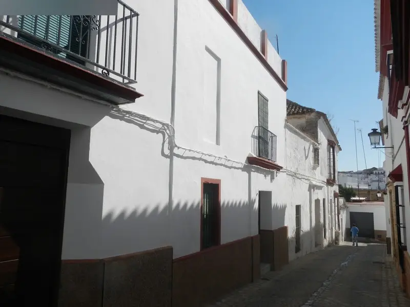 Vivienda en Carmona