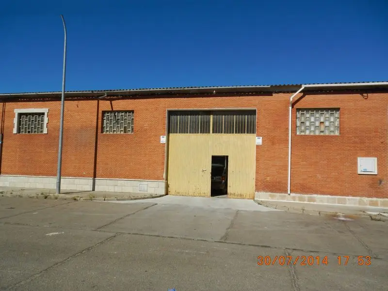 Nave en Palencia