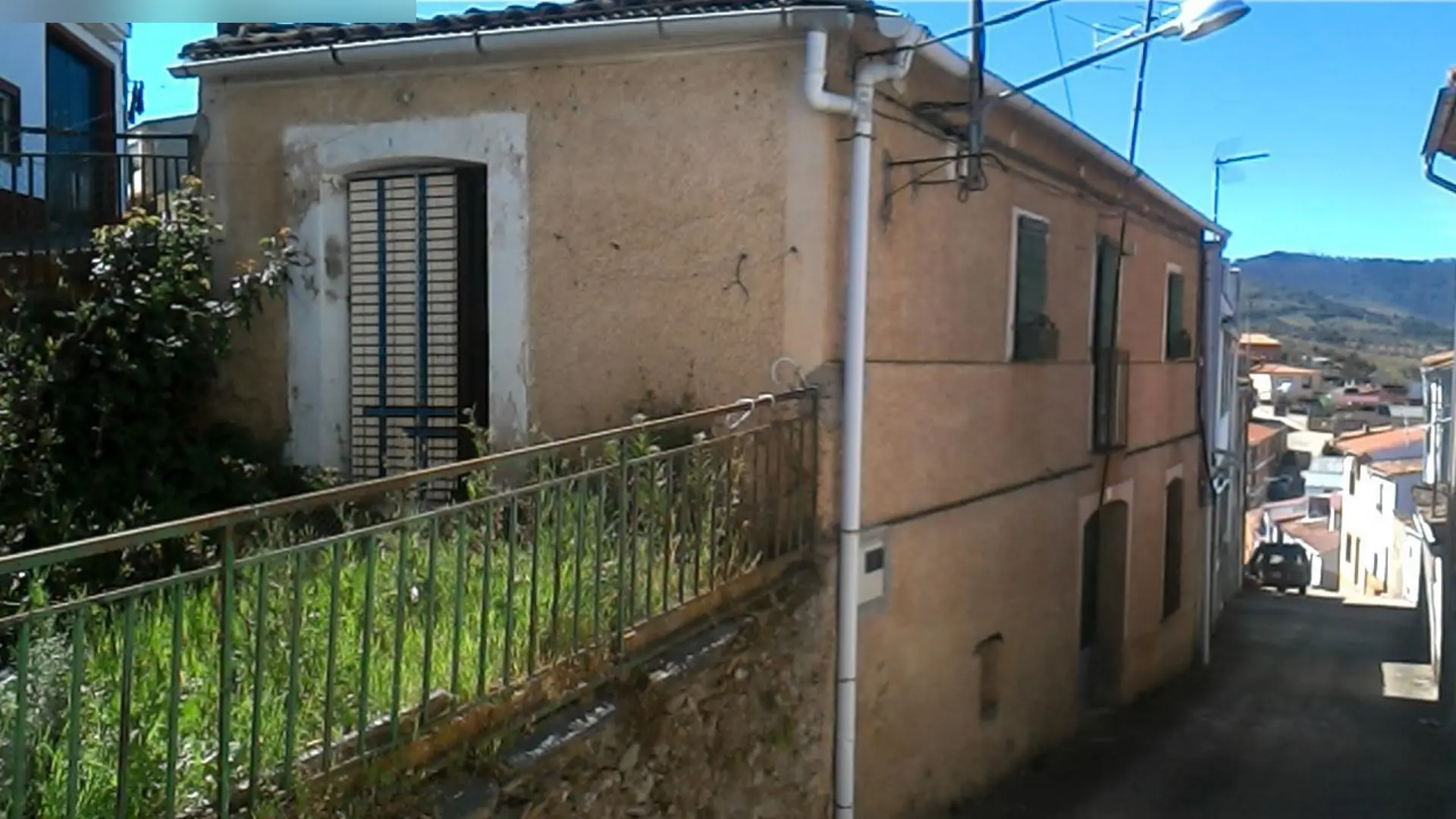 Vivienda en Cañamero