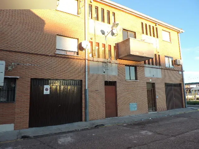 Vivienda en Valmojado