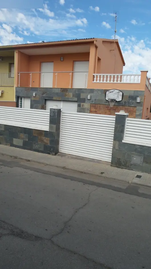 Vivienda en Santa Oliva