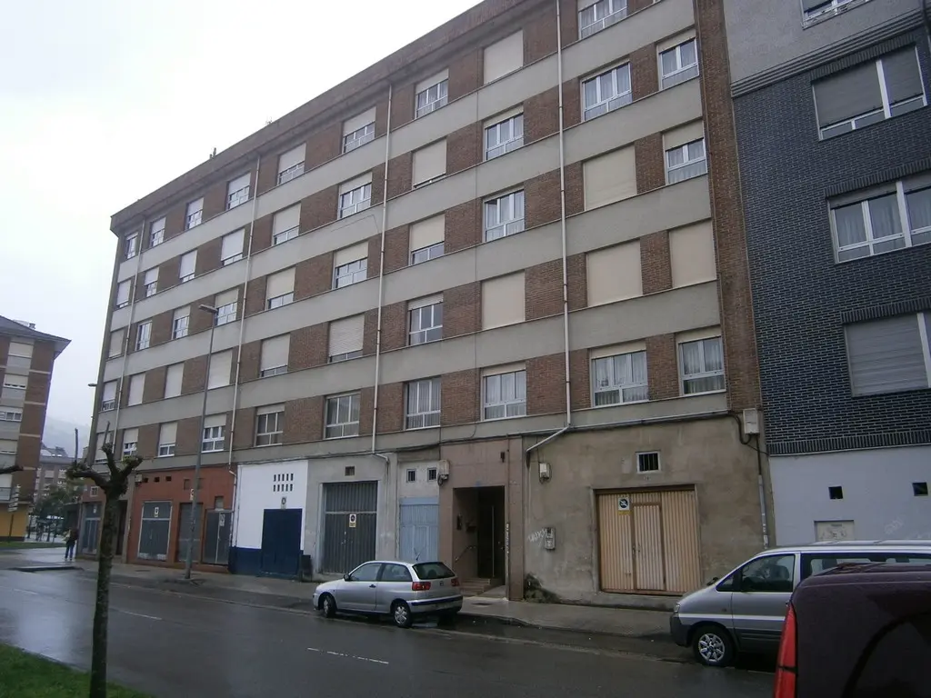 Vivienda en San Martín del Rey Aurelio