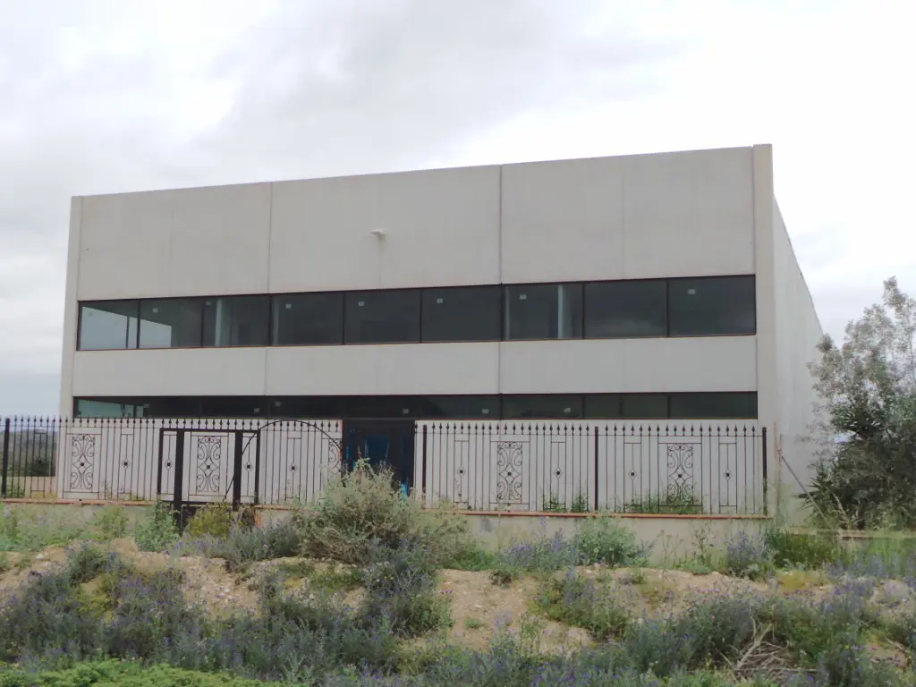 Nave en Orihuela