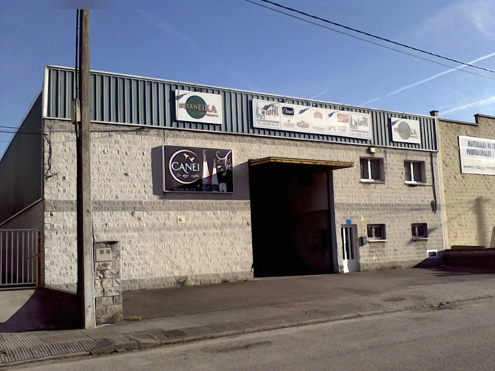 Nave en Langreo