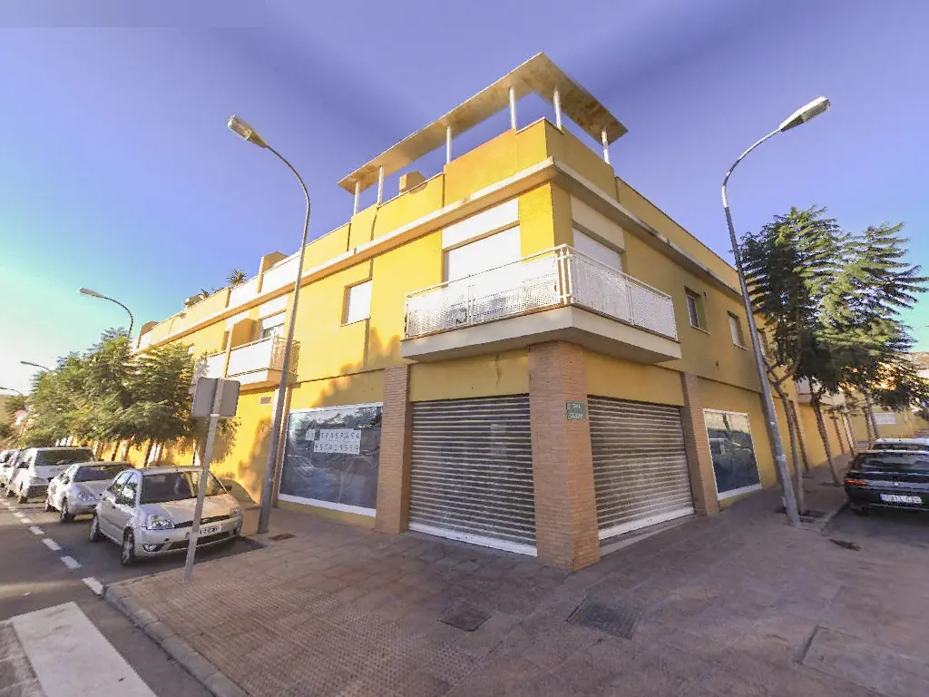Garaje en Huércal de Almería