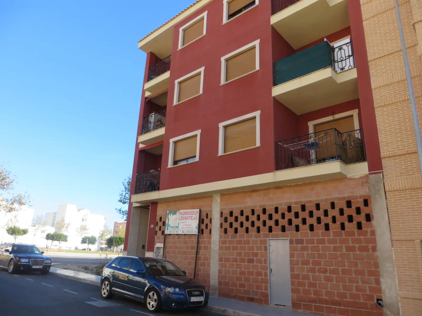 Vivienda en Los Montesinos