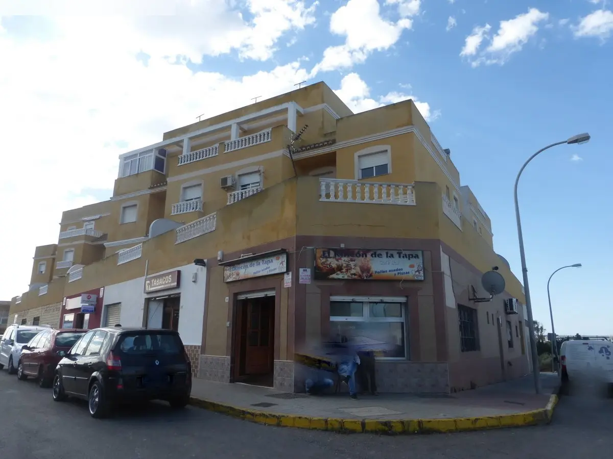 Local en El Ejido