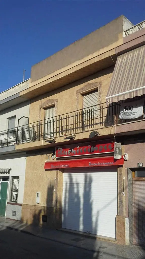 Vivienda en Cox