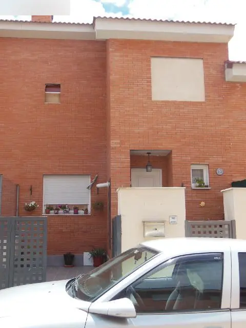Vivienda en Tórtola de Henares