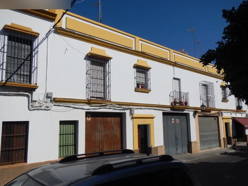Vivienda en Carmona