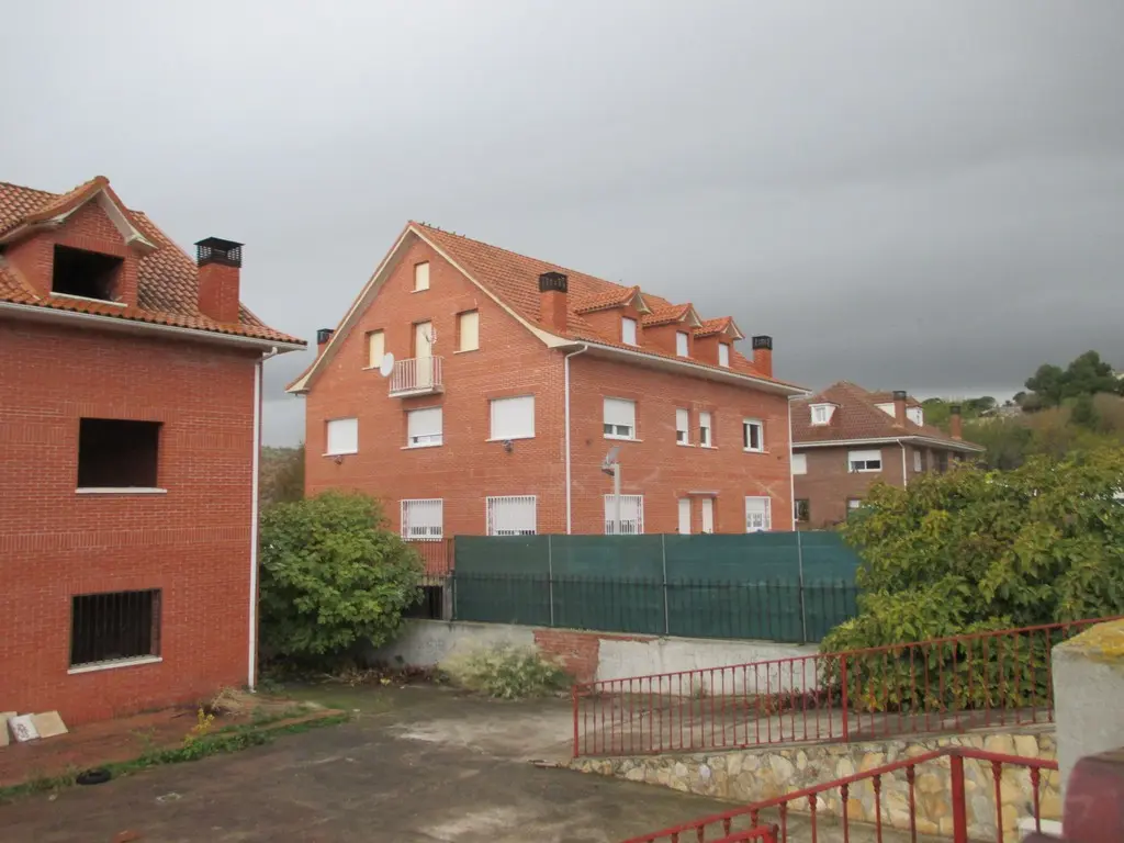 Vivienda en Camarma de Esteruelas
