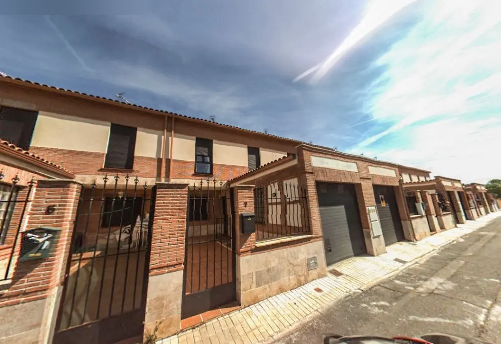 Vivienda en Bargas