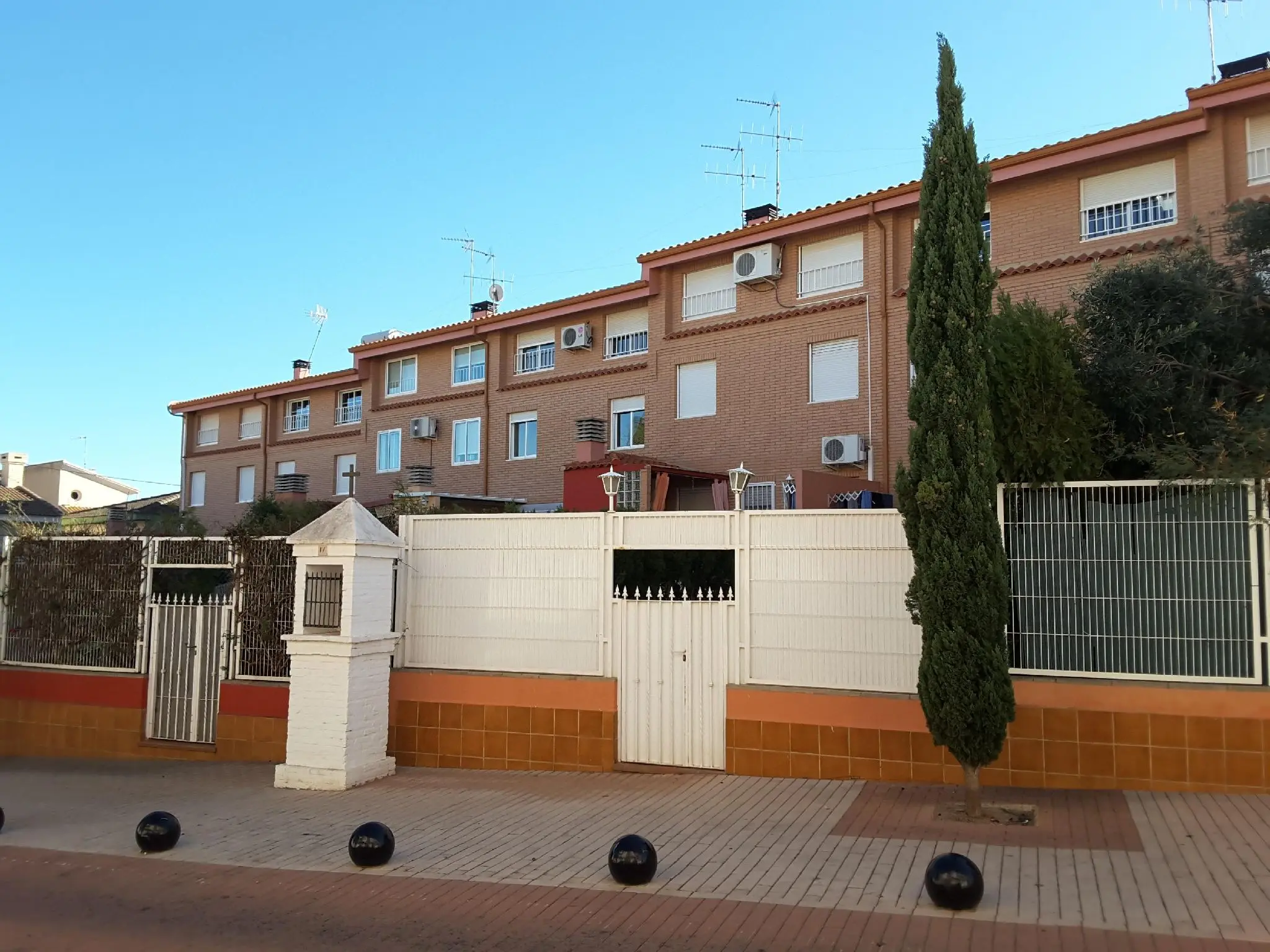 Vivienda en Faura