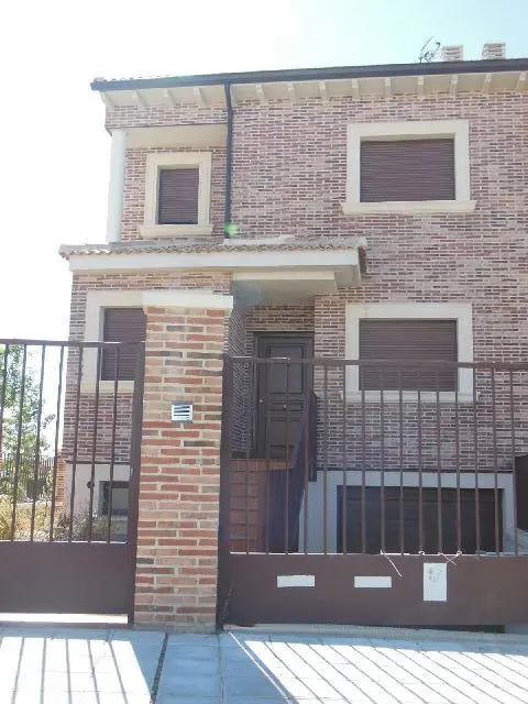 Vivienda en Villanueva de la Torre