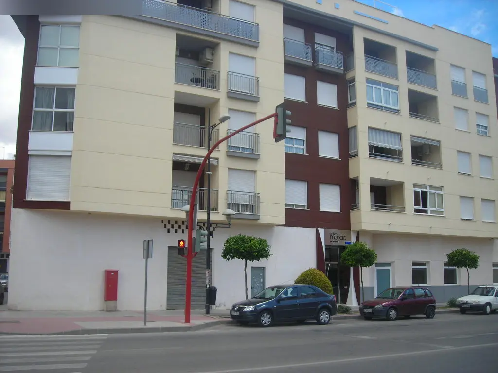 Local en Lorca