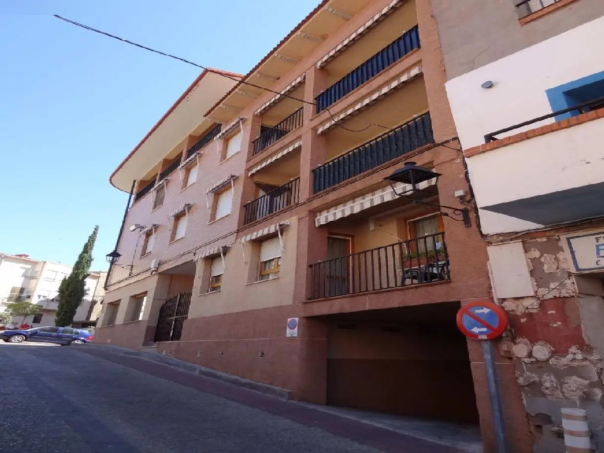 Vivienda en Brea de Aragón