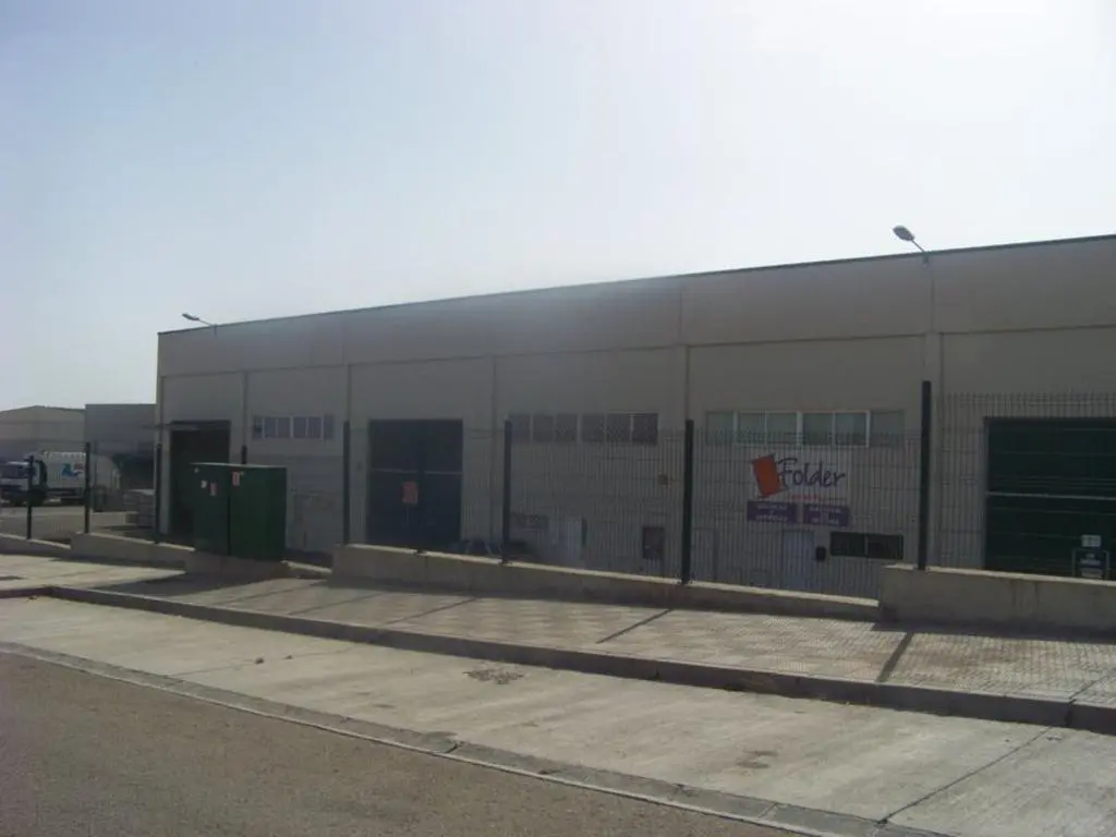 Nave en La Muela