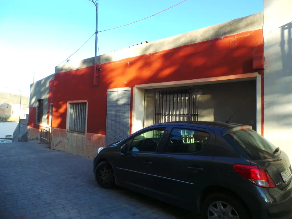 Vivienda en El Fondó de les Neus