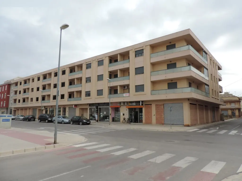 Garaje en L'Alcúdia de Crespins